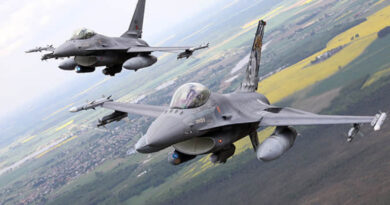 f16